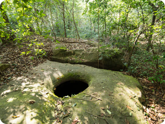 Cu Chi Tunnels