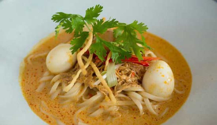 Top 10 Must-Try Foods in Myanmar