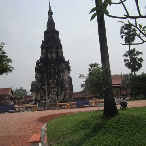 That Ing Hang Stupa