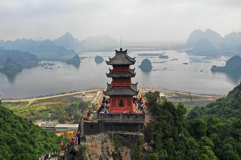 Discover the Top 7 Most Famous Pagodas in Vietnam