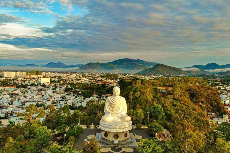 Discover the Top 7 Most Famous Pagodas in Vietnam