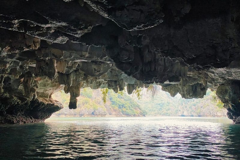 Halong Cruise 5 Days – The Best Way to See Halong Bay and Cat Ba