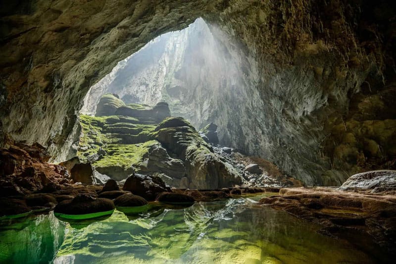 Vietnam Itinerary: The Ultimate Travel Guide from North to South